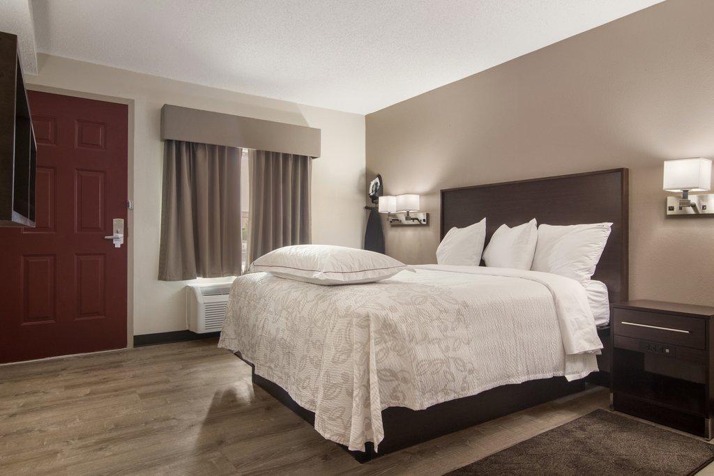 Red Roof Plus+ & Suites 이리 외부 사진